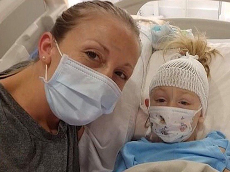 be-9-tuoi-suyt-chet-vi-an-xoai-chuyen-gia-canh-bao-khong-an-xoai-neu-co-dau-hieu-sau