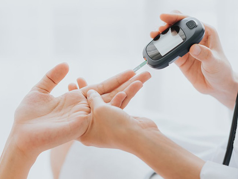 can-benh-nguoi-lon-tren-40-tuoi-moi-mac-gio-tre-9-tuoi-da-bi