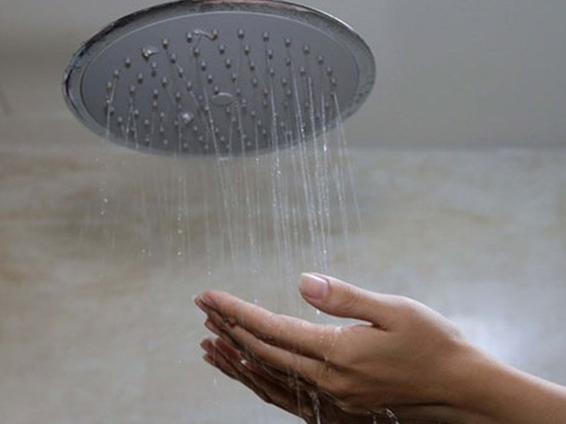 dien-vien-anh-vu-tu-vong-sau-tam-khuya-bac-si-thong-tin-su-that