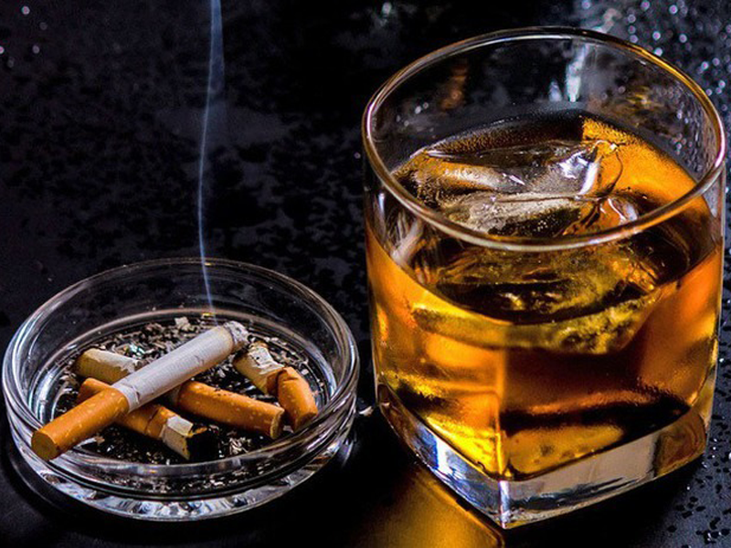 nghien-mon-trieu-quy-ong-me-nguoi-dan-ong-ha-noi-phai-nao-nua-mat-vi-ung-thu